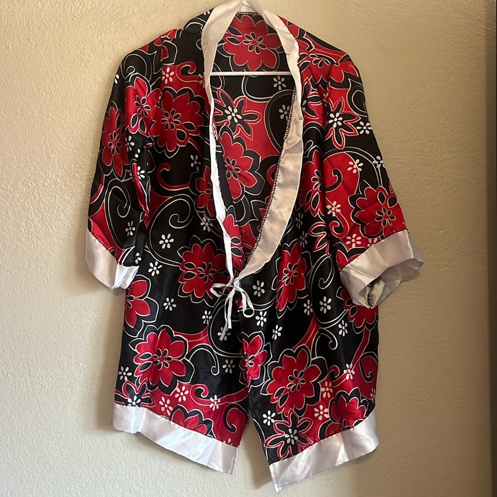 Black and red kimono style shirt